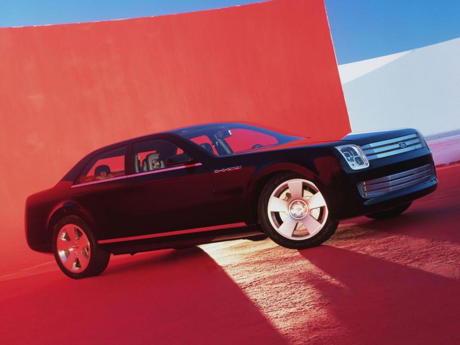  Ford 427 Concept 2003 года  (фото 1 из 33)